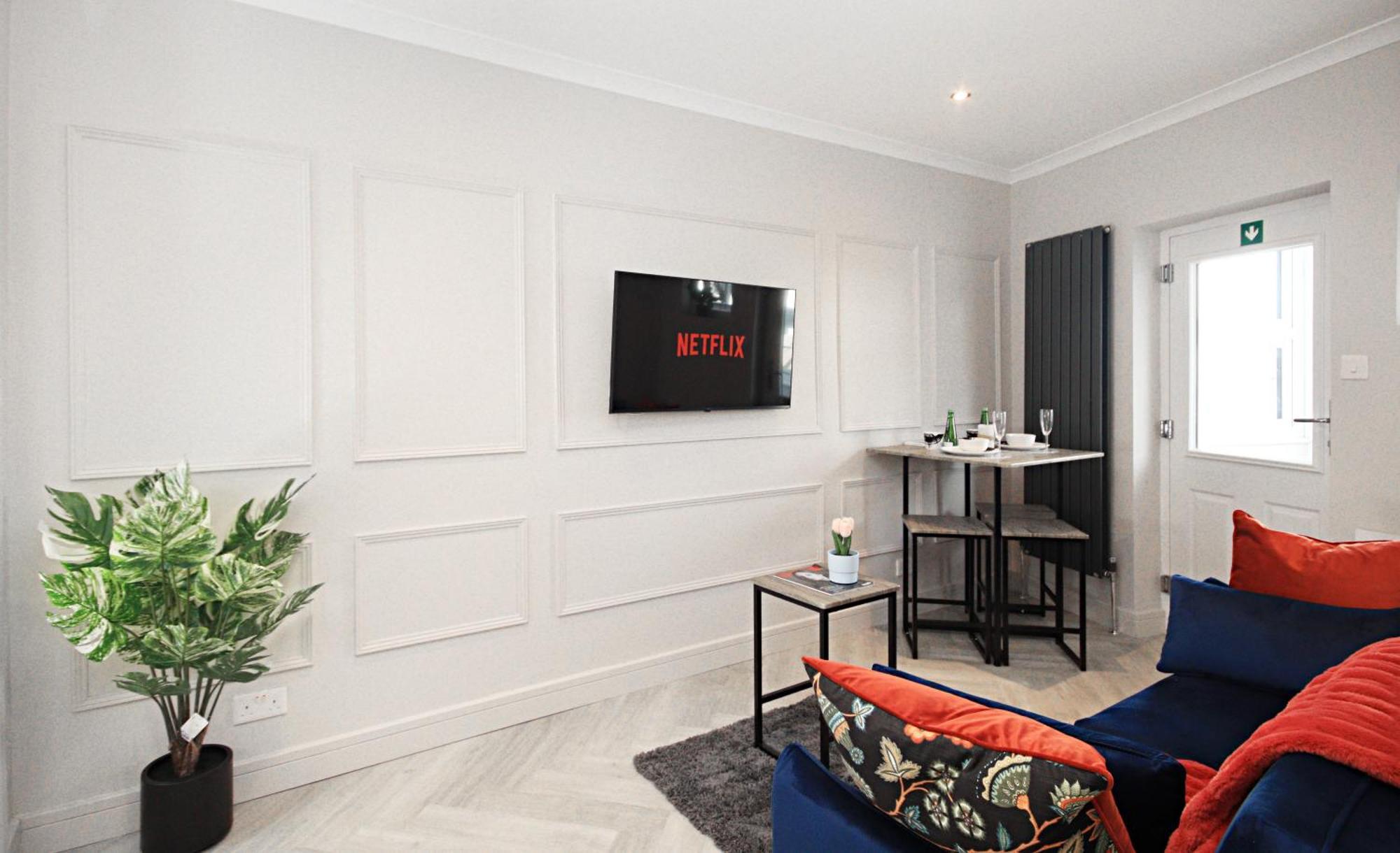 Rayan Heights Cosy 1 Bedroom Flat Sleeps 2 Perfect For Contractors Tourists Families - Free Parking