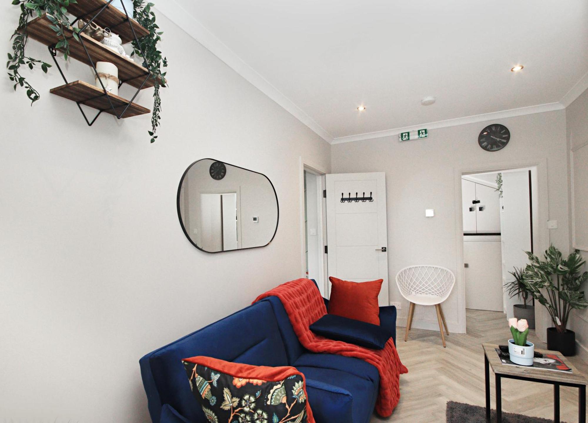 Rayan Heights Cosy 1 Bedroom Flat Sleeps 2 Perfect For Contractors Tourists Families - Free Parking Лондон