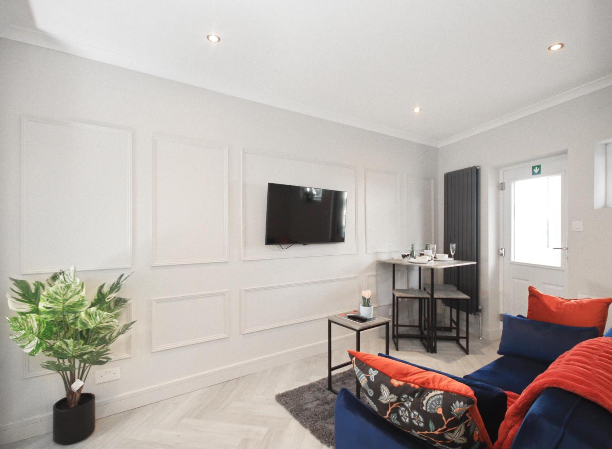 Rayan Heights Cosy 1 Bedroom Flat Sleeps 2 Perfect For Contractors Tourists Families - Free Parking Лондон
