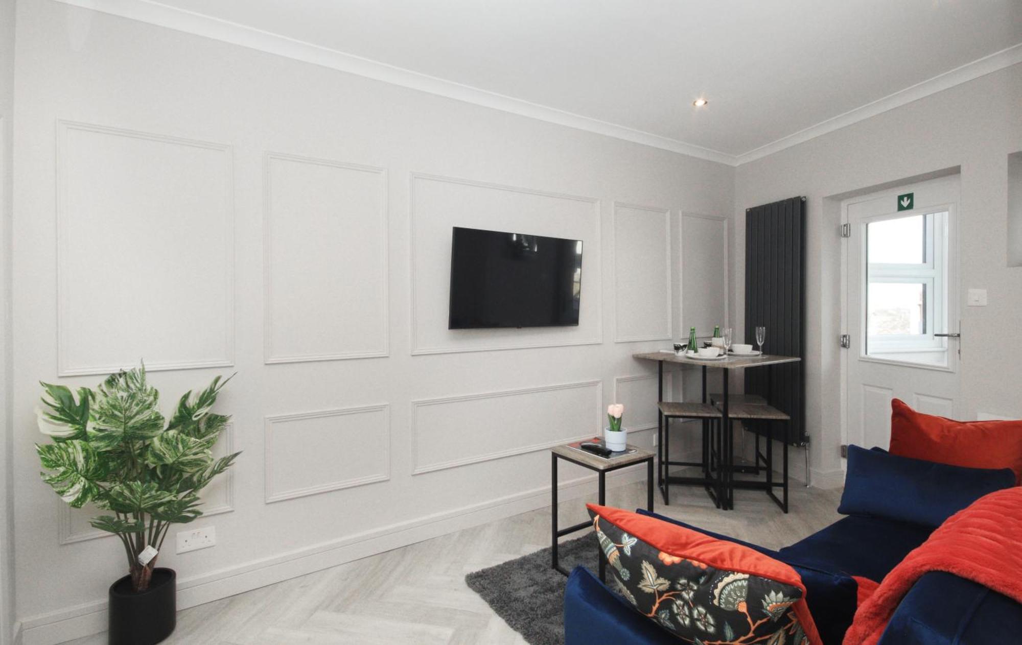 Apartamento Rayan Heights Cosy 1 Bedroom Flat Sleeps 2 Perfect For Contractors Tourists Families - Free Parking